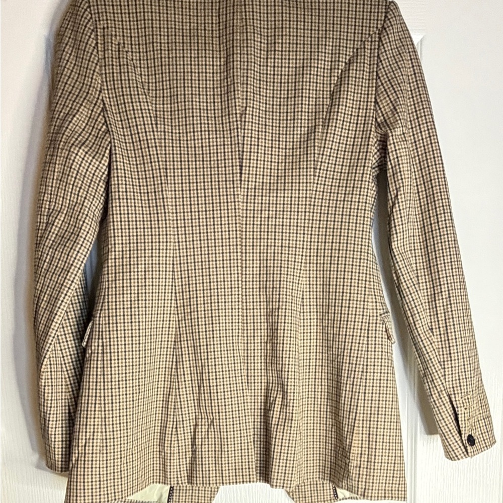 Banana Republic Tan and Brown Checkered Blazer - Picture 7 of 7